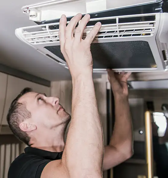  Professional Licensed And Insured Cleaners in Bellaire, TX